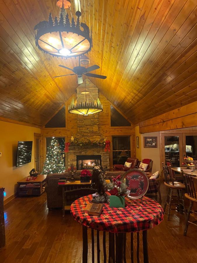Cozy Creekfront Family Cabin-Pet Friendly -Gamerm-Hot Tub Хайавасси Экстерьер фото