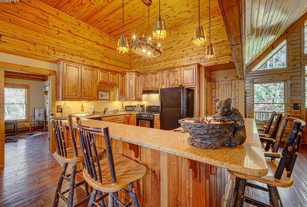 Cozy Creekfront Family Cabin-Pet Friendly -Gamerm-Hot Tub Хайавасси Экстерьер фото