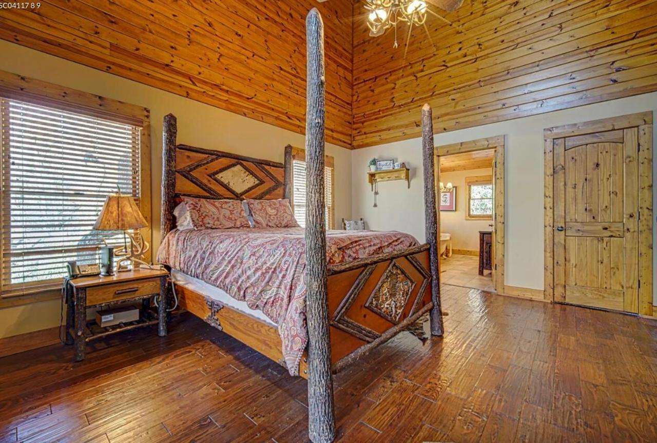 Cozy Creekfront Family Cabin-Pet Friendly -Gamerm-Hot Tub Хайавасси Экстерьер фото