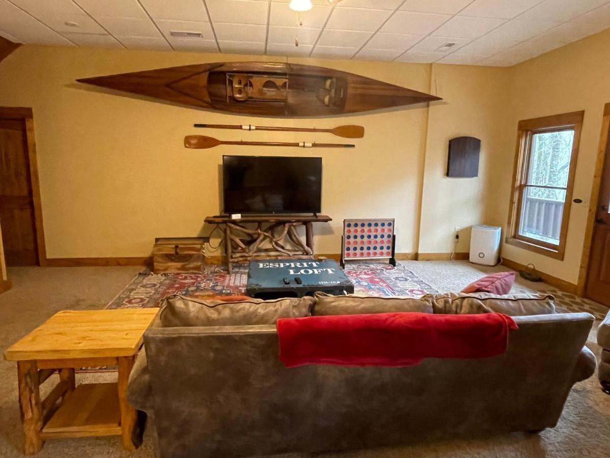 Cozy Creekfront Family Cabin-Pet Friendly -Gamerm-Hot Tub Хайавасси Экстерьер фото